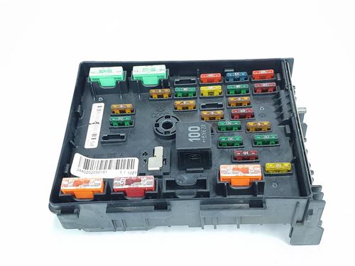 Used Fuse box AUDI Q3 (8UB, 8UG) 2.0 TDI quattro (150 hp) 22901111