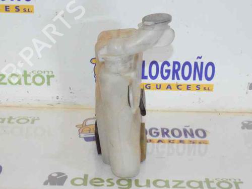 Windscreen washer tank TOYOTA LAND CRUISER 90 (_J9_) 3.0 D-4D 4WD (KDJ90_, KDJ95_, KDJ90W, KDJ95W) | BP7420221C113 