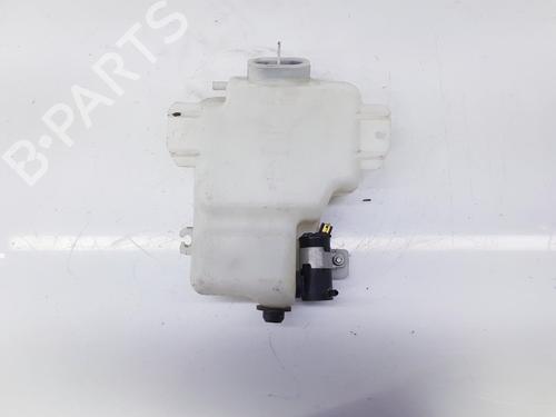 Used Windscreen washer tank MITSUBISHI PAJERO IV (V8_W, V9_W) 3.2 DI-D 4WD (V98W, V88W) (200 hp) 7419365