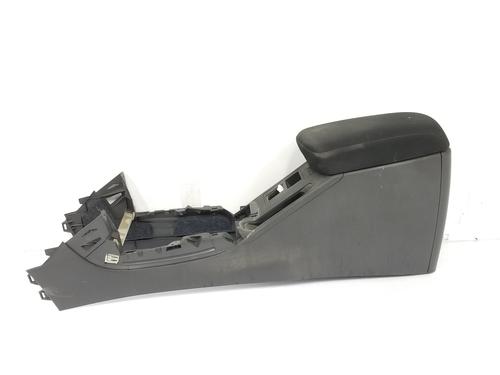 Used Armrest / Center console TOYOTA RAV 4 III (_A3_) 2.2 D 4WD (ALA30_, ALA30R) (136 hp) 12467140