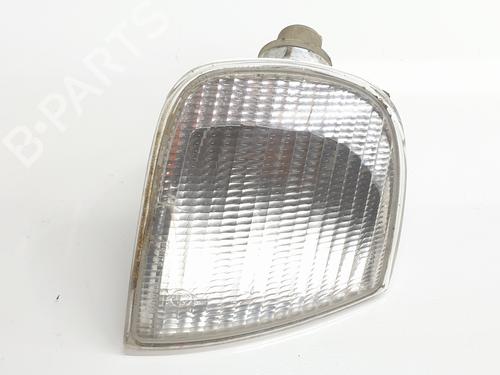 Used Right front indicator SEAT CORDOBA (6K1, 6K2) 1.4 i (60 hp) 26529384