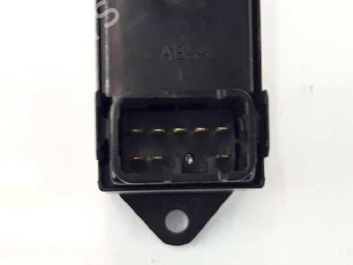 Right rear window switch MITSUBISHI OUTLANDER II (CW_W) 2.0 DI-D (CW8W) | BP4375152I28 