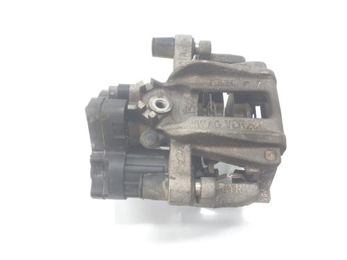 BP30549047M107 main image