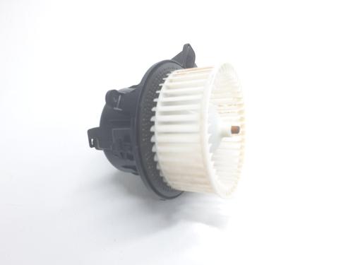 Heater blower motor SEAT ARONA (KJ7, KJP) 1.0 TSI | BP31151149M62