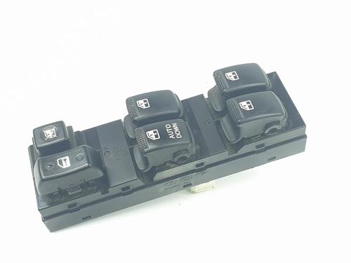 Used Left front window switch HYUNDAI TUCSON (JM) 2.0 CRDi (113 hp) 17824634