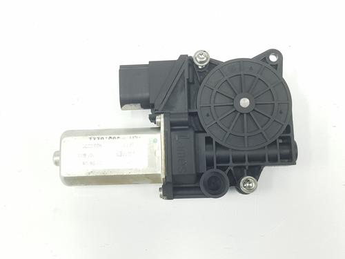 Right rear window motor BMW 3 (E90) 320 i | BP11029488E22 