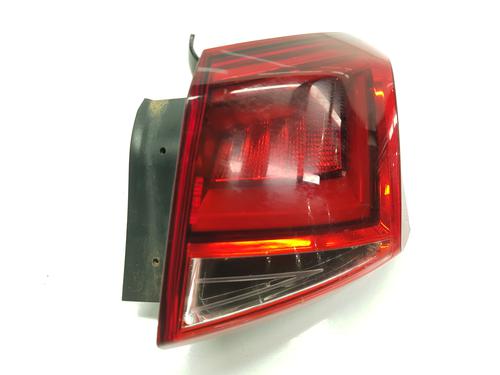 Used Right taillight SEAT ARONA (KJ7, KJP) [2017-2026]  31589517