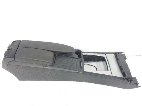 Armrest / Center console MERCEDES-BENZ C-CLASS (W204) C 220 CDI (204.002) | BP8746365I20 
