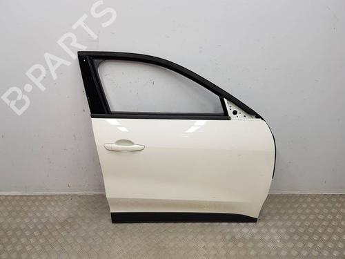 Used Right front door Right front door 39504870 39504870