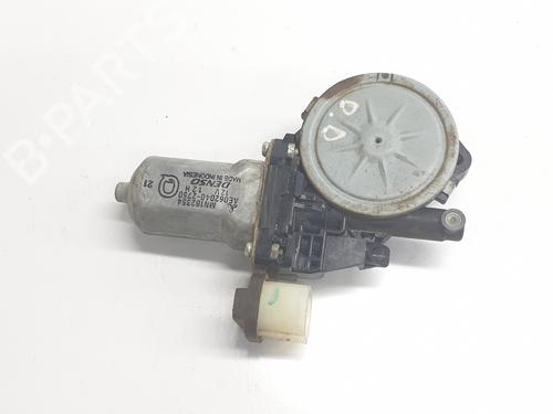 Right front window motor MITSUBISHI L200 / TRITON (KA_T, KB_T) 2.5 DI-D 4WD (KB4T) | BP24201763E20 