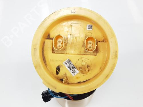 Used Fuel pump BMW 3 (E90) 320 d xDrive (177 hp) 12462584