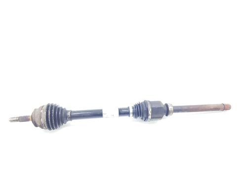 Used Right front driveshaft PEUGEOT 208 I (CA_, CC_) 1.6 HDi (114 hp) 29311772