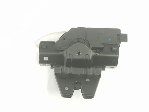 Used Tailgate lock BMW 3 (E46) 330 xd (184 hp) 13820100