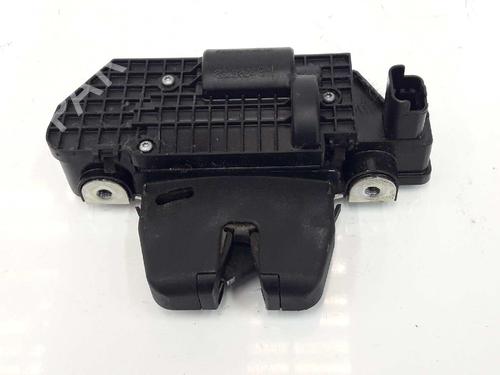 Used Tailgate lock CITROËN C3 II (SC_) 1.4 (73 hp) 5963011