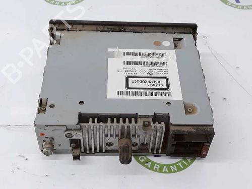 Bilradio OPEL VIVARO A Bus (X83) 2.0 CDTI (F7, J7, A07) | BP4755945E6 