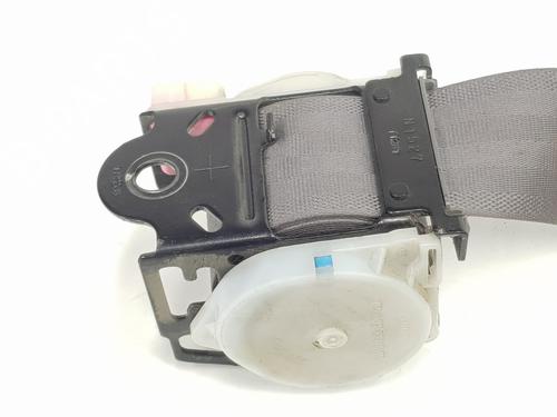 Rear left seatbelt MITSUBISHI PAJERO III (V7_W, V6_W) 3.2 Di-D (V68W, V78W) | BP25739158I29 