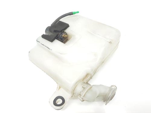 Windscreen washer tank TOYOTA LAND CRUISER 90 (_J9_) 3.0 D-4D 4WD (KDJ90_, KDJ95_, KDJ90W, KDJ95W) | BP15649169C113 