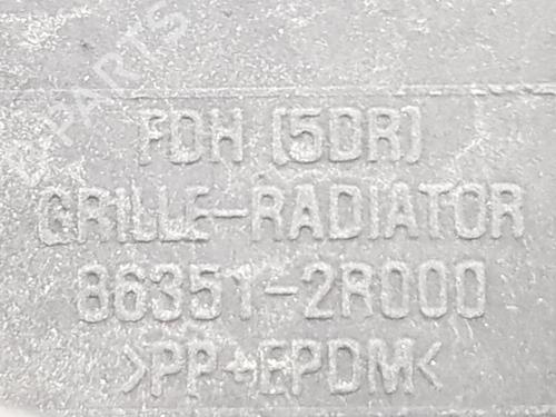 Grille HYUNDAI i30 Estate (FD) 1.6 CRDi | BP16845821C40