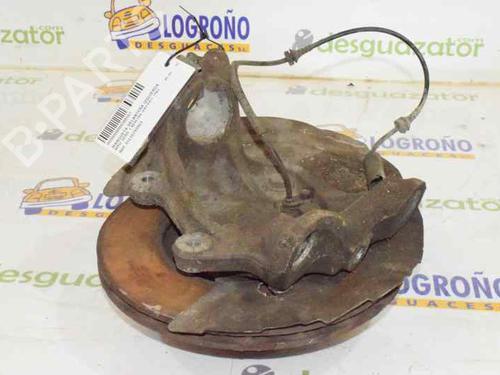 Used Left front steering knuckle BMW 1 (E87) 118 d (122 hp) 755475