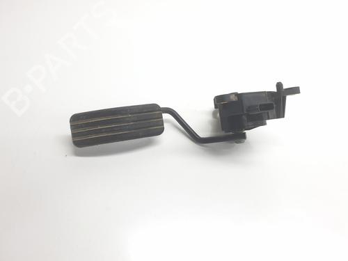 Used Pedal RENAULT KANGOO / GRAND KANGOO II (KW0/1_) 1.5 dCi 85 (KW0K, KW0L, KW0B) (86 hp) 23407844