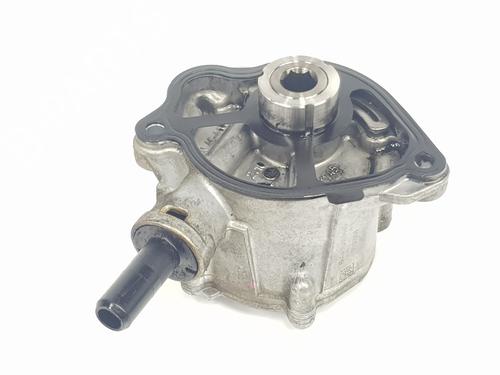Used Vacuum pump MERCEDES-BENZ GLC Coupe (C253) 220 d 4-matic (253.303, 253.305) (170 hp) 26440943