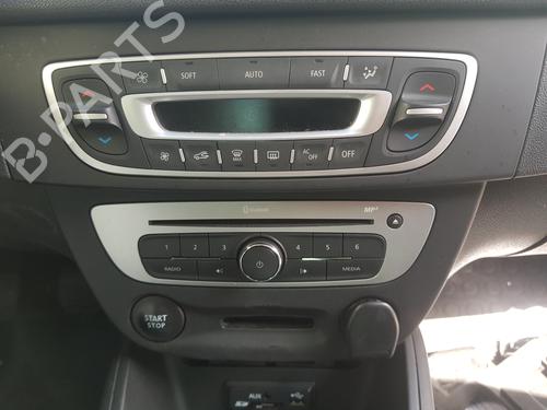 Right tailgate light RENAULT MEGANE III Hatchback (BZ0/1_, B3_) 1.5 dCi (BZ1G, BZ1W, BZ0R) | BP40494856C80 - Image 30