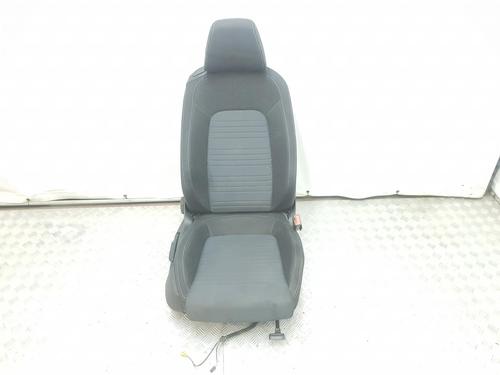 Right front seat VW SCIROCCO III (137, 138) 1.4 TSI (160 hp) 8282958