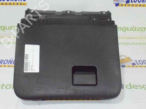 Used Glove box NISSAN JUKE (F15) 1.5 dCi (110 hp) 778647