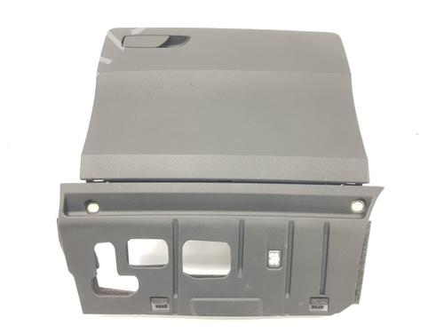 Glove box AUDI Q2 (GAB, GAG) 1.6 TDI (115 hp) 11931652