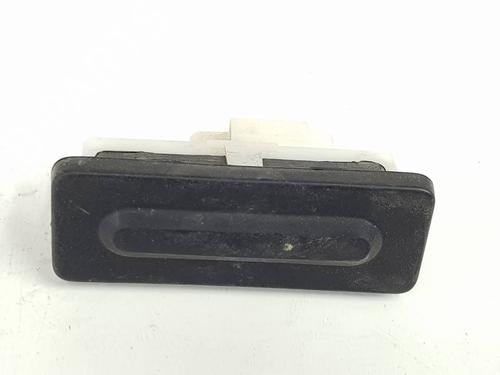 Used Tailgate handle Tailgate handle 39517165 39517165