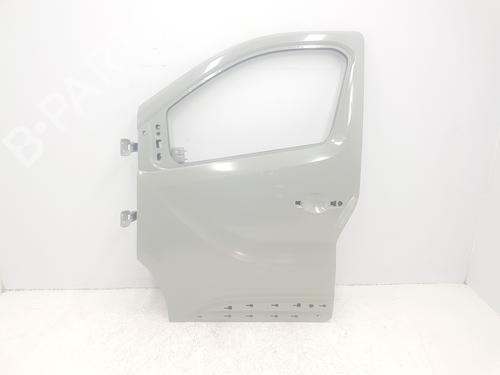 Used Left front door RENAULT TRAFIC III Bus (JG_) 1.6 dCi 125 (JGMH) (125 hp) 13539388