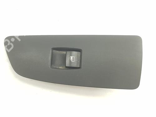 Used Right front window switch BMW 1 (E87) 118 d (122 hp) 3378853