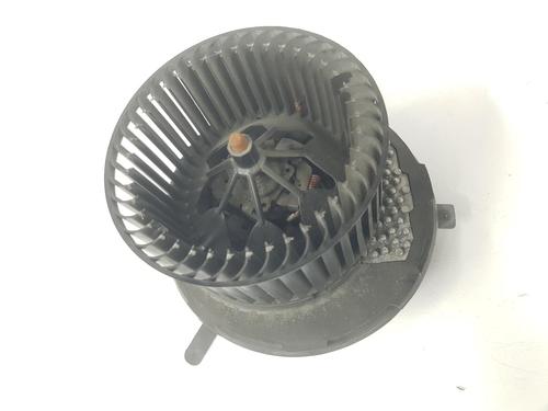 Heater blower motor VW GOLF VI (5K1) 1.6 TDI | BP14071652M62 