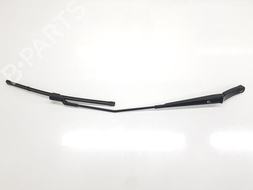 Used Front windshield wiper arm SEAT ARONA (KJ7, KJP) [2017-2025]  29083089
