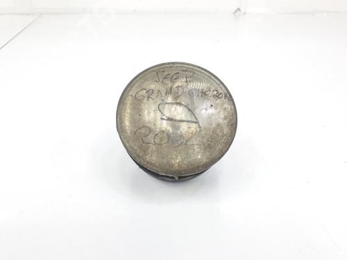 Used Right front fog light Right front fog light JEEP GRAND CHEROKEE II (WJ, WG) 2.7 CRD 4x4 (163 hp) 9517560 9517560