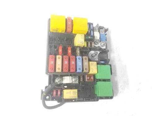 Fuse box PEUGEOT 308 II (LB_, LP_, LW_, LH_, L3_) 1.2 THP 130 | BP8495866E1