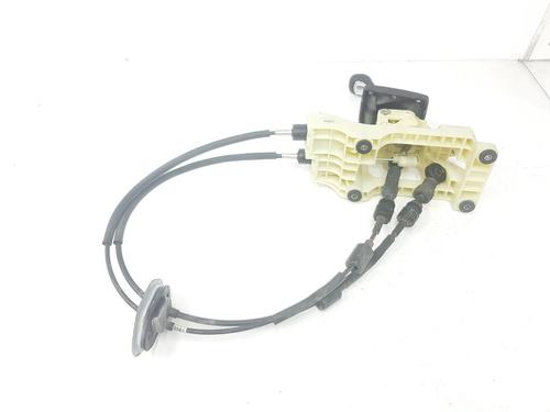 Used Gear lever KIA SORENTO III (UM) 2.2 CRDi (200 hp) 8340445