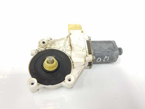Used Right front window motor BMW 1 (E87) 120 d (177 hp) 7023885