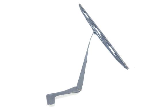 Used Front windshield wiper arm MITSUBISHI L200 / TRITON (KA_T, KB_T) 2.5 DI-D 4WD (KB4T) (178 hp) 18694841