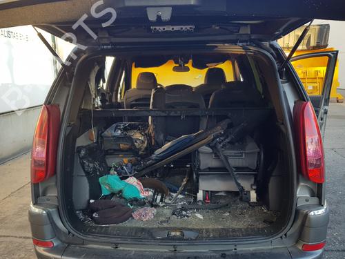 Zamek drzwi przednich prawych PEUGEOT 807 (EB_) 2.0 HDI | BP30569299C97 