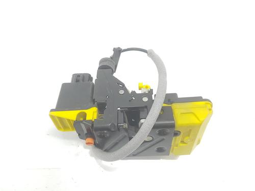 Rear right lock VOLVO XC90 I (275) D5 AWD | BP3684141C99 