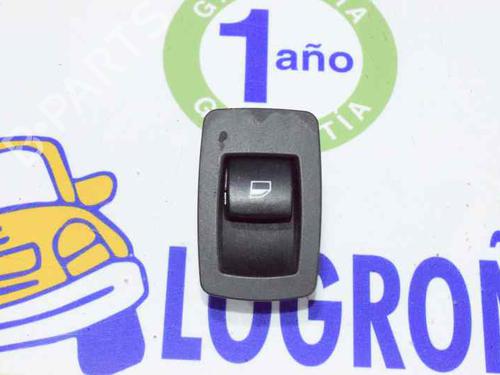 Used Right rear window switch BMW 1 (E87) 118 d (122 hp) 1368251