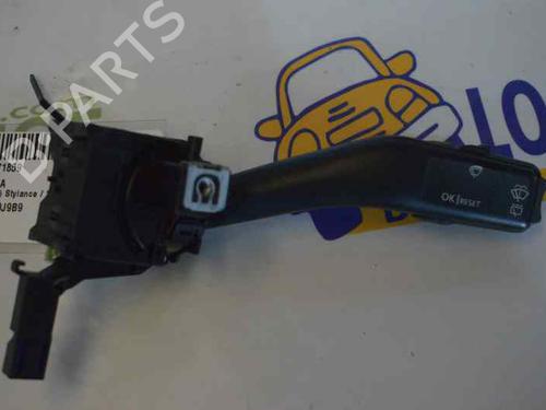 Used Steering column stalk SEAT LEON (1P1) 1.9 TDI (105 hp) 1361811
