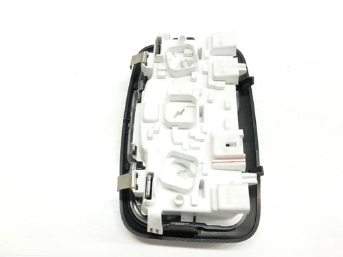 Interior roof light PEUGEOT 3008 II SUV (MC_, MR_, MJ_, M4_) 1.5 BlueHDi 130 | BP26973869I8 
