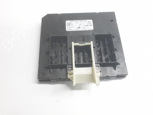 BP30548999M83 main image