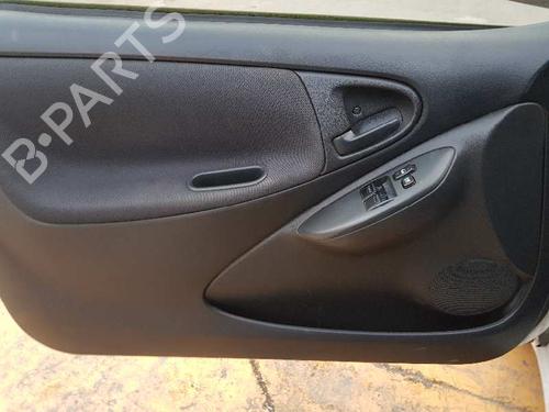 Højre fortil elrude kontakt TOYOTA YARIS (_P1_) 1.4 D-4D (NLP10_, NLP10R) | BP6809607I26 