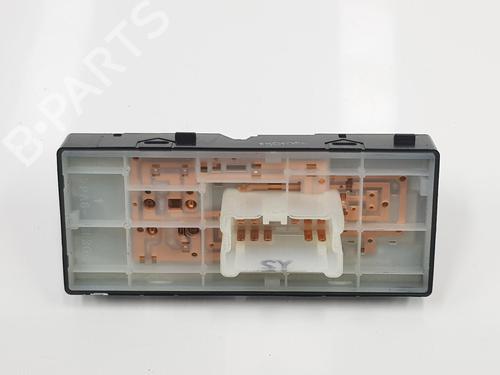 Right front window switch NISSAN PULSAR Hatchback (C13) 1.5 dCi | BP17863836I26 