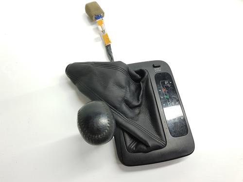 Used Shift knob TOYOTA LAND CRUISER PRADO (_J12_) 3.0 D-4D (KDJ120, KDJ125) (166 hp) 24614926