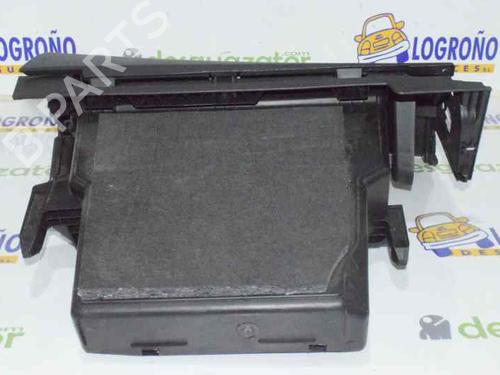 Glove box RENAULT MEGANE III Hatchback (BZ0/1_, B3_) 1.5 dCi | BP1543896C95 