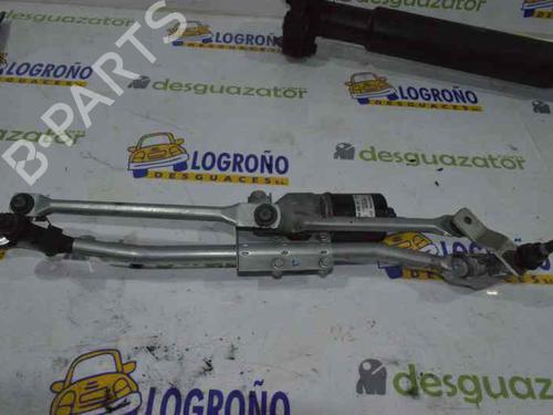 Used Front wiper motor BMW 1 (E87) 120 d (177 hp) 1361862